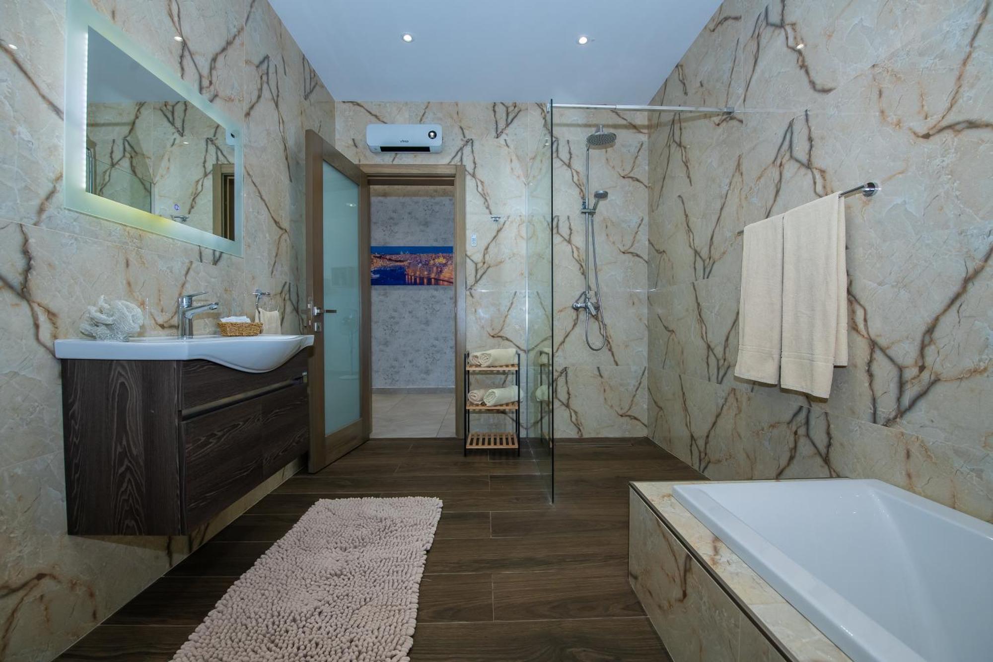 Clifftop Modern Apartment Mellieħa Zewnętrze zdjęcie