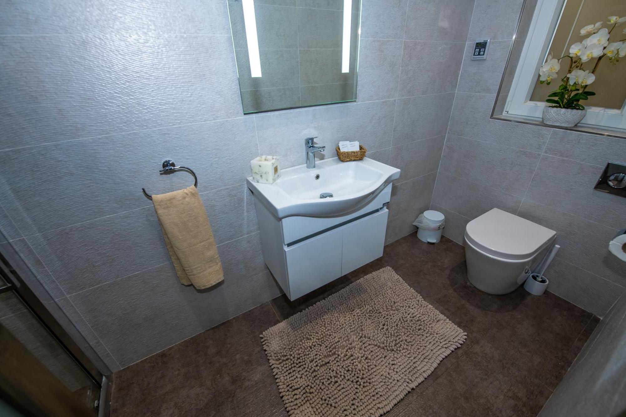 Clifftop Modern Apartment Mellieħa Zewnętrze zdjęcie